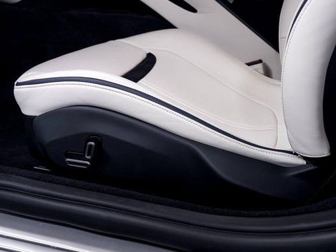 Certified 2025 Ferrari Roma Spider image 24