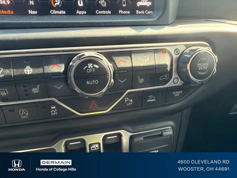 Used 2021 Jeep Gladiator Overland AWD/4WD image 21