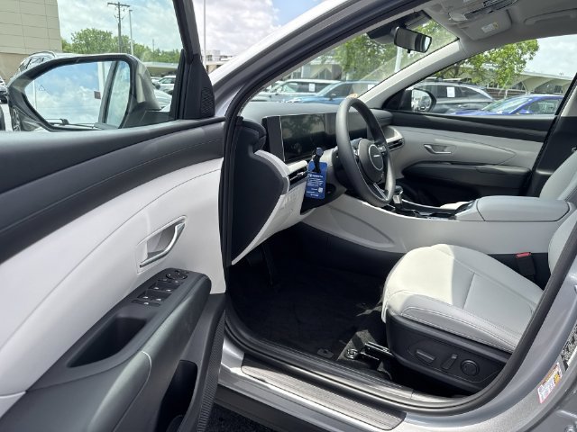 New 2026 Hyundai Tucson SEL Plus AWD/4WD image 18