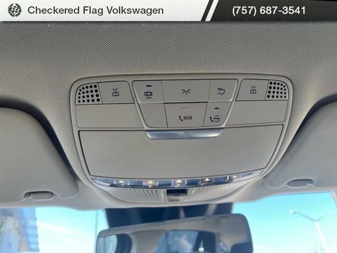 Used 2021 Mercedes-Benz GLC 300 4MATIC image 19