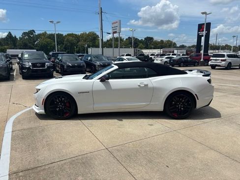 Used 2023 Chevrolet Camaro LT w/ Redline Edition RWD image 4