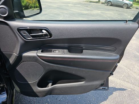 Used 2025 Dodge Durango GT AWD/4WD image 14