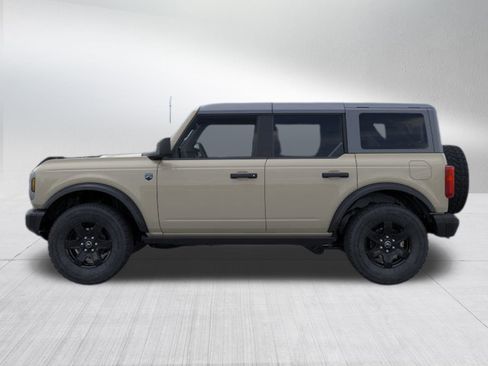 New 2025 Ford Bronco Big Bend w/ Black Diamond Package image 3