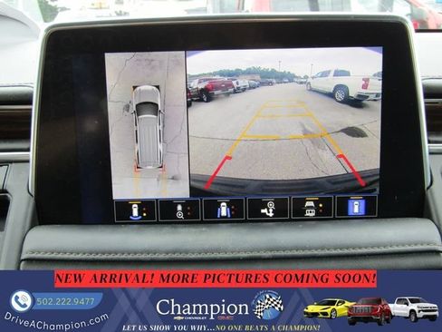 Used 2022 Chevrolet Suburban High Country AWD/4WD image 20