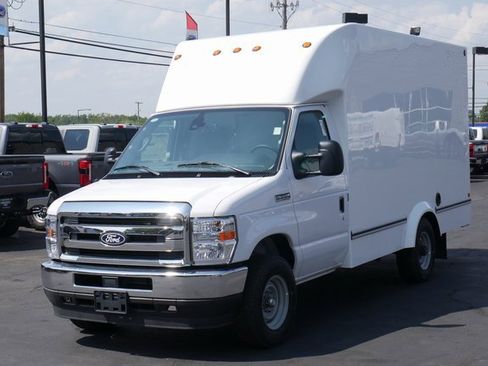 New 2026 Ford E-350 and Econoline 350 Super Duty w/ Power Equipment Group image 5