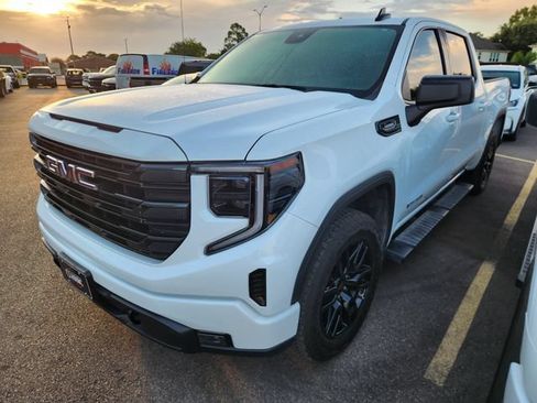 Used 2025 GMC Sierra 1500 Elevation RWD image 3