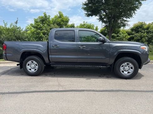 Used 2023 Toyota Tacoma SR AWD/4WD image 8