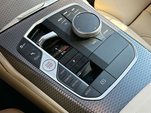 Certified 2025 BMW 330i Sedan w/ M Sport Package image 17