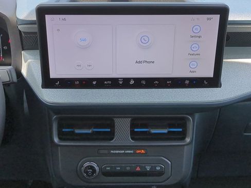 New 2025 Ford Maverick XLT w/ XLT Luxury Package image 18