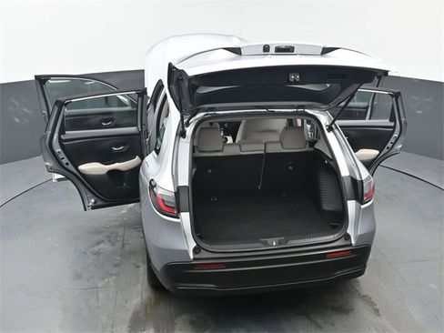 Used 2023 Honda HR-V LX image 42