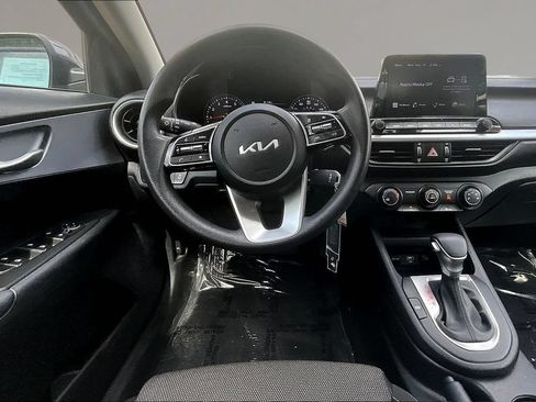 Used 2024 Kia Forte LX FWD image 8