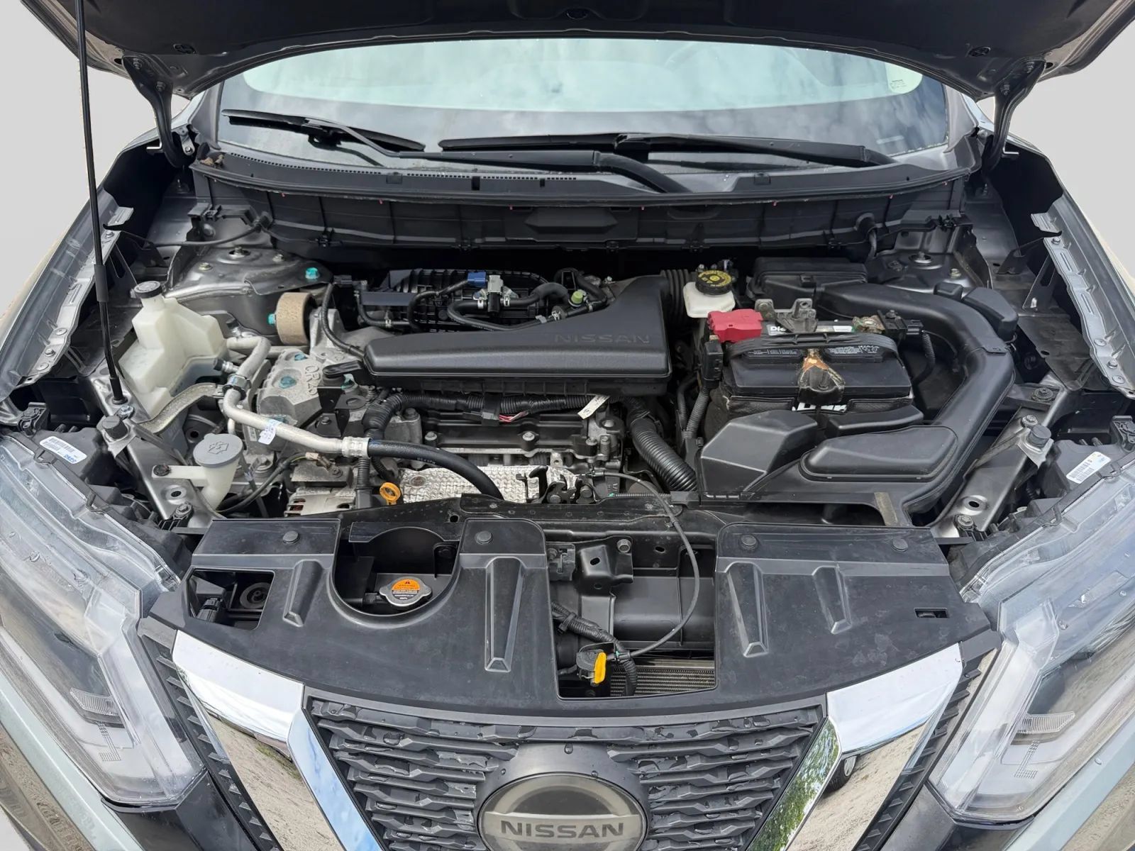 Used 2018 Nissan Rogue SV FWD image 20