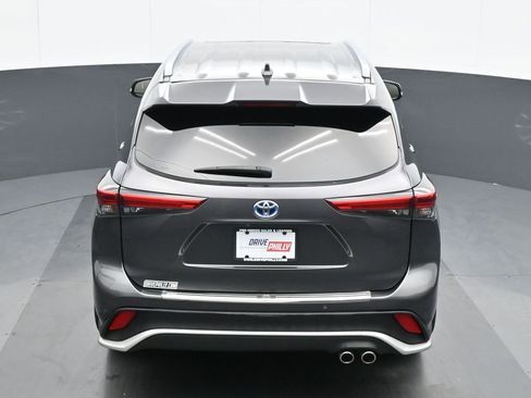 Used 2021 Toyota Highlander Limited AWD/4WD image 21