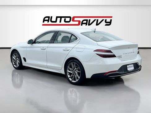 Used 2022 Genesis G70 2.0T RWD image 5