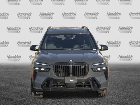 Certified 2025 BMW X7 M60i image 3
