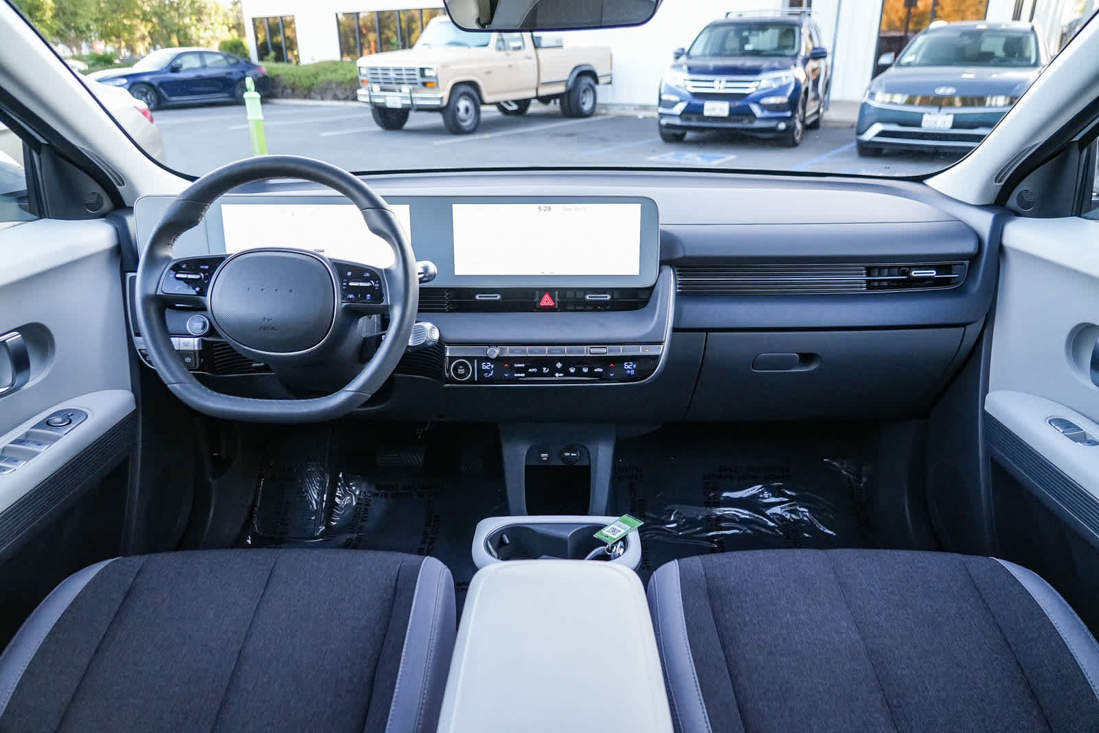 Used 2024 Hyundai Ioniq 5 SEL RWD image 12