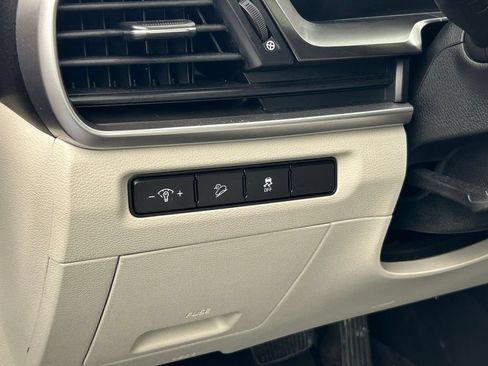 Used 2024 Kia Telluride S w/ S Sunroof Package FWD image 46