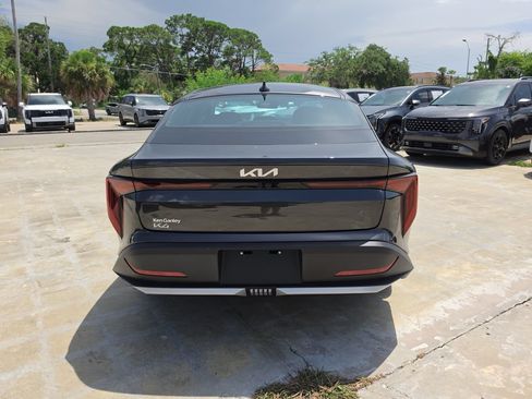 New 2026 Kia K4 FWD image 7