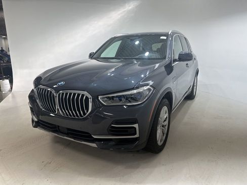 Used 2022 BMW X5 xDrive45e image 1