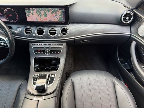 Used 2020 Mercedes-Benz E 350 Sedan w/ Parking Assistance Package image 31