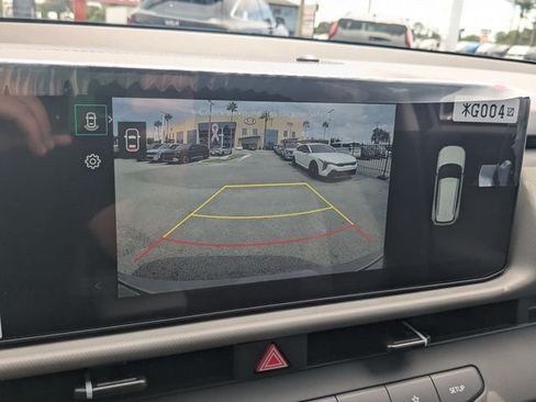 New 2027 Kia Seltos S FWD image 21