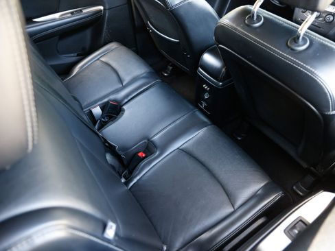 Used 2013 Dodge Journey Crew w/ Flexible Seating Group image 12