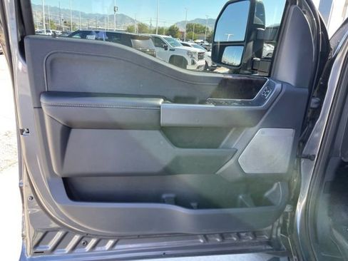 Used 2025 Ford F350 Lariat w/ Chrome Package AWD/4WD image 13