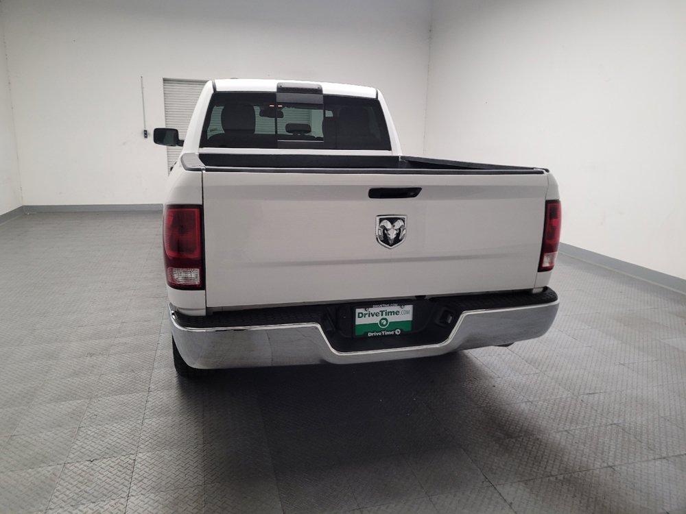 Used 2016 RAM 1500 Classic SLT AWD/4WD image 6