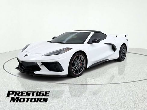 Used 2024 Chevrolet Corvette Stingray Coupe w/ 1LT RWD image 3