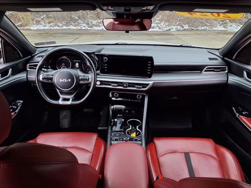 Used 2024 Kia K5 GT-Line image 15