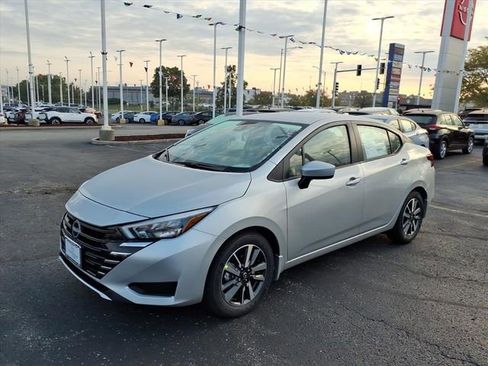 New 2025 Nissan Versa SV w/ Trunk Package image 7