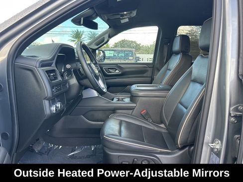 Used 2024 GMC Yukon XL SLT image 10