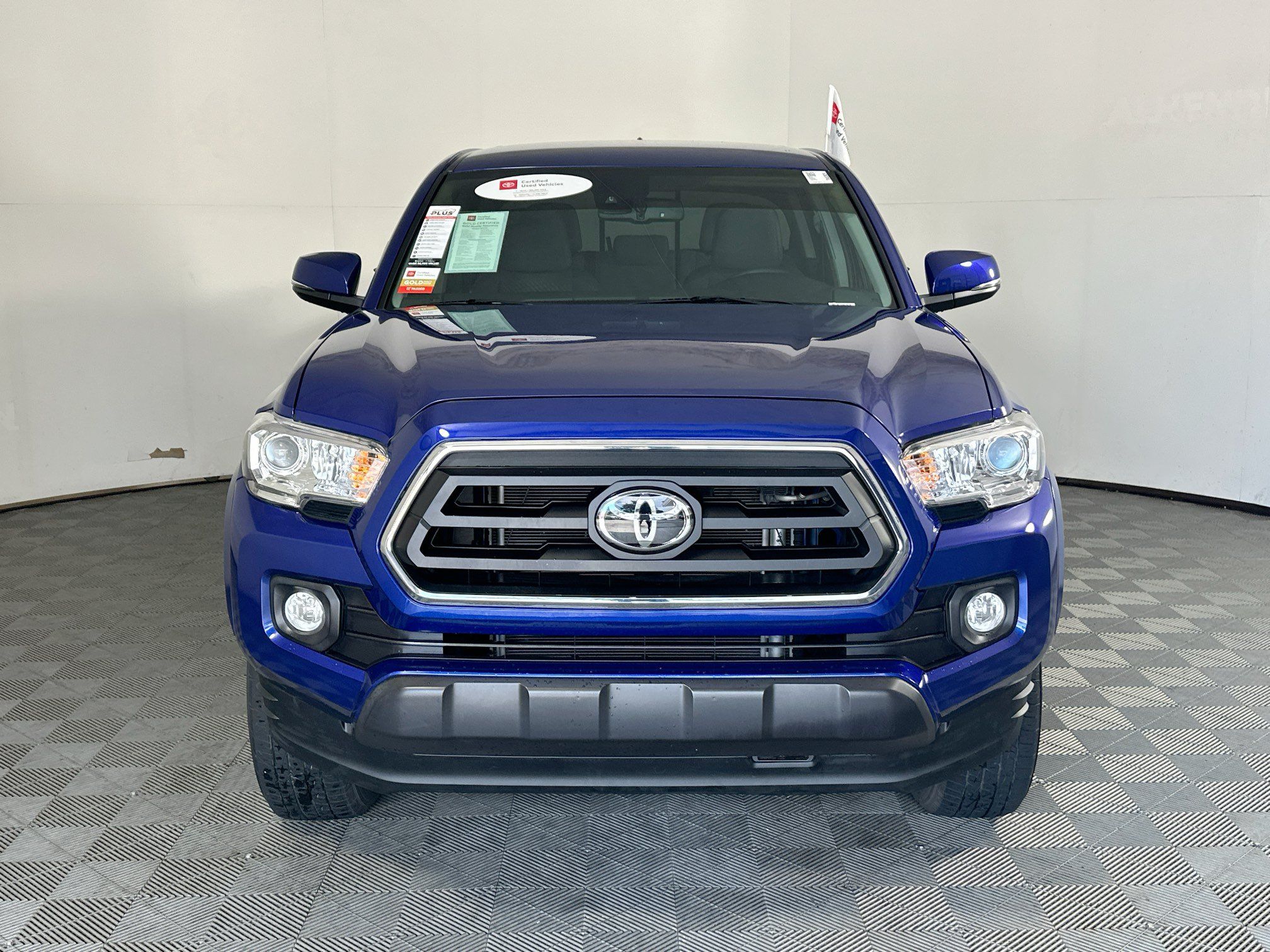 Certified 2023 Toyota Tacoma SR5 w/ Technology Package RWD image 8