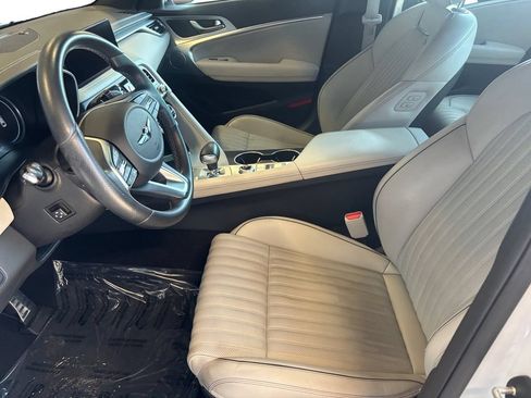 Used 2023 Genesis G70 2.0T w/ Sport Prestige Package RWD image 4