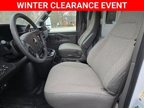 New 2025 Chevrolet Express 3500 Work Van w/ Power Convenience Package image 18