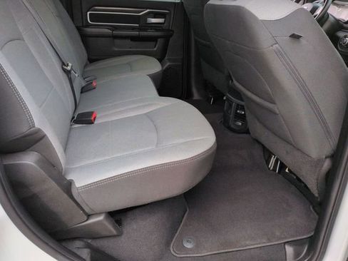 Used 2024 RAM 2500 Big Horn image 34