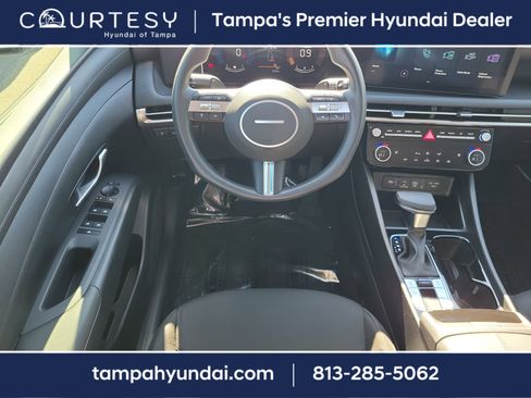Used 2025 Hyundai Tucson SEL image 16
