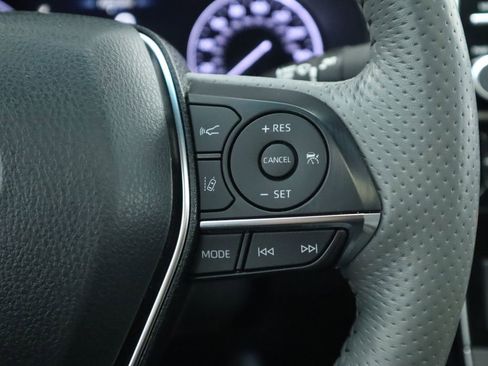 Used 2021 Toyota Avalon Limited w/ Advanced Safety Package image 12