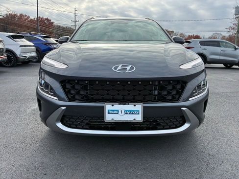 Used 2023 Hyundai Kona Limited image 2