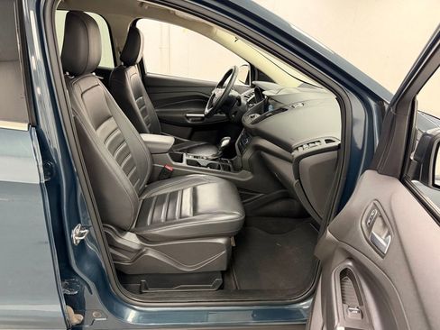 Used 2019 Ford Escape SEL FWD image 10