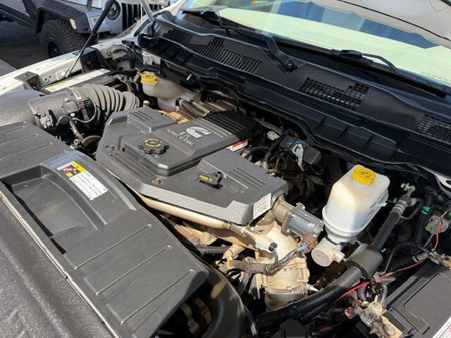 Used 2012 RAM 5500 4x4 Regular Cab w/ Ambulance Prep Group image 36