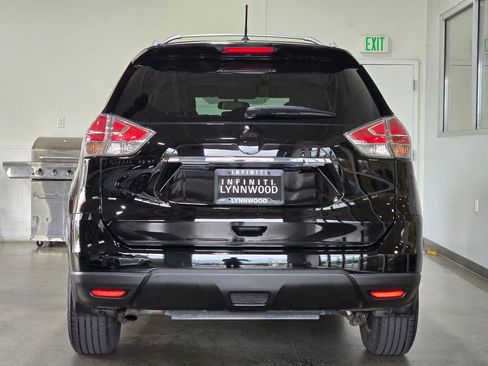 Used 2014 Nissan Rogue SV w/ SV Premium Package AWD/4WD image 5