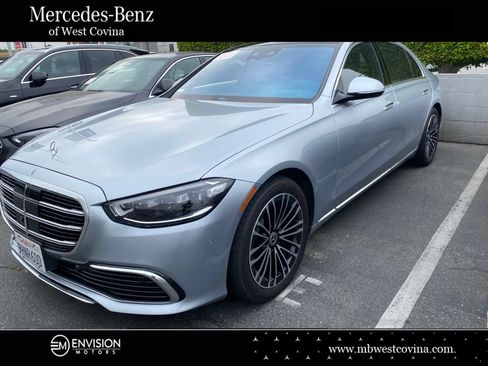 Used 2023 Mercedes-Benz S 580e 4MATIC Sedan image 1