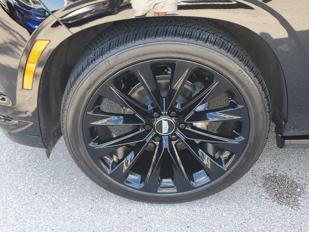 Used 2025 Cadillac Escalade Sport Platinum AWD/4WD image 14