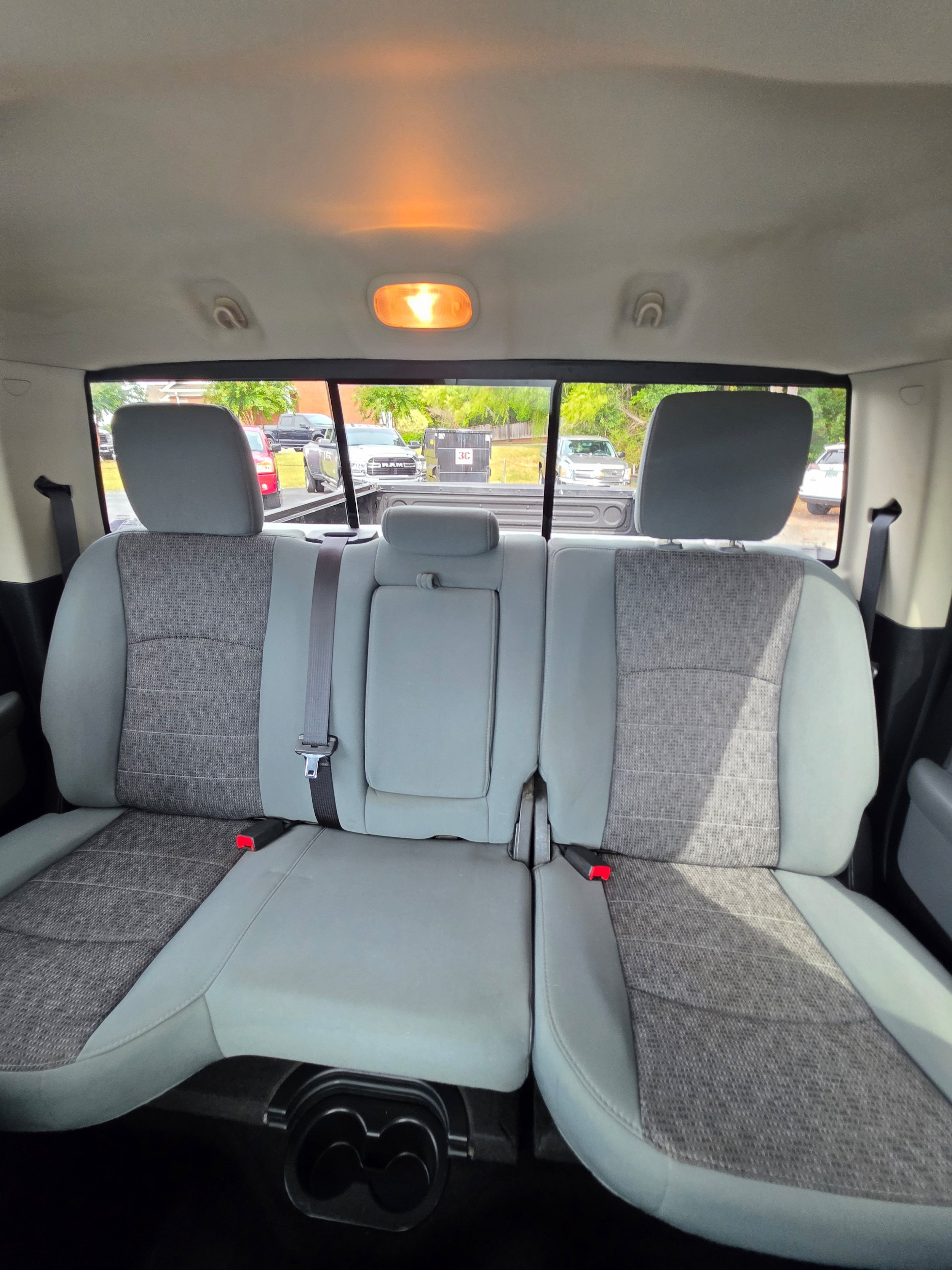 Used 2014 RAM 2500 SLT w/ Luxury Group AWD/4WD image 26