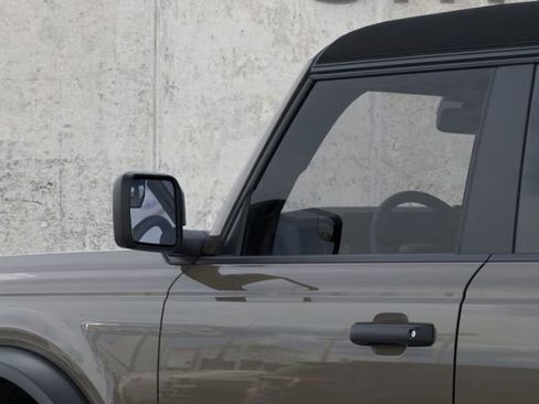 New 2025 Ford Bronco 4-Door image 22