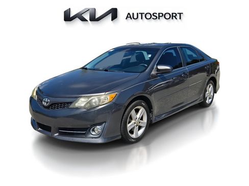 Used 2013 Toyota Camry SE FWD image 21