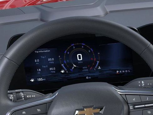 New 2026 Chevrolet Suburban LT image 18