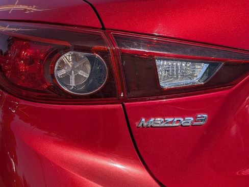 Used 2015 MAZDA MAZDA3 i Sport image 13