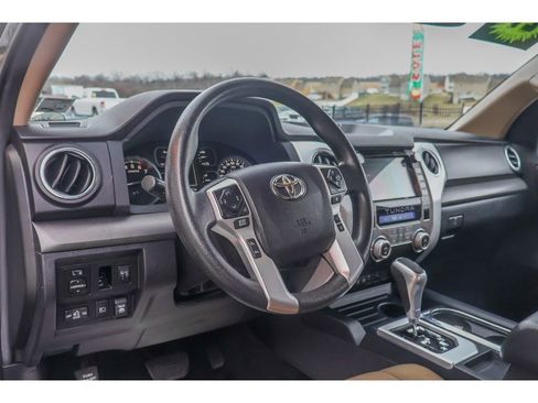 Used 2021 Toyota Tundra SR5 image 8